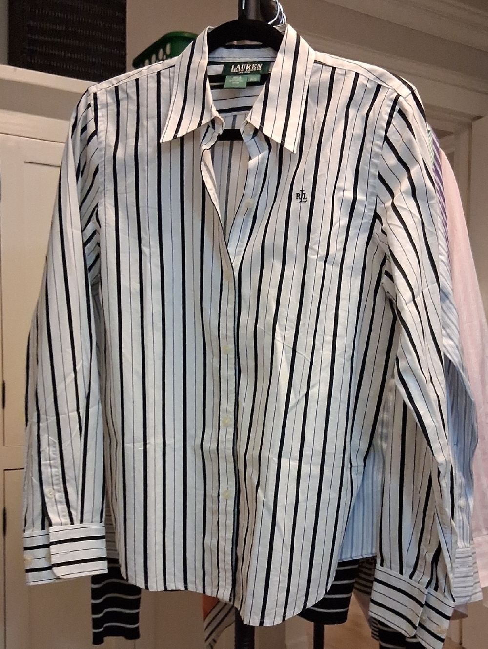 Lauren Ralph Lauren NWOT COTTON White  with Black Vertical S/P